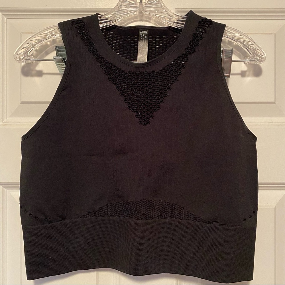 Adidas AEROKNIT Crop Top